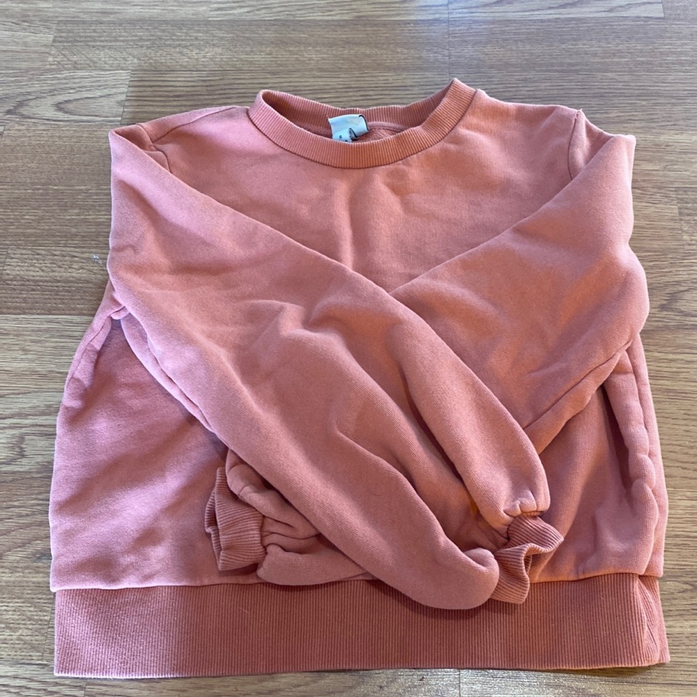 Sweatshirt